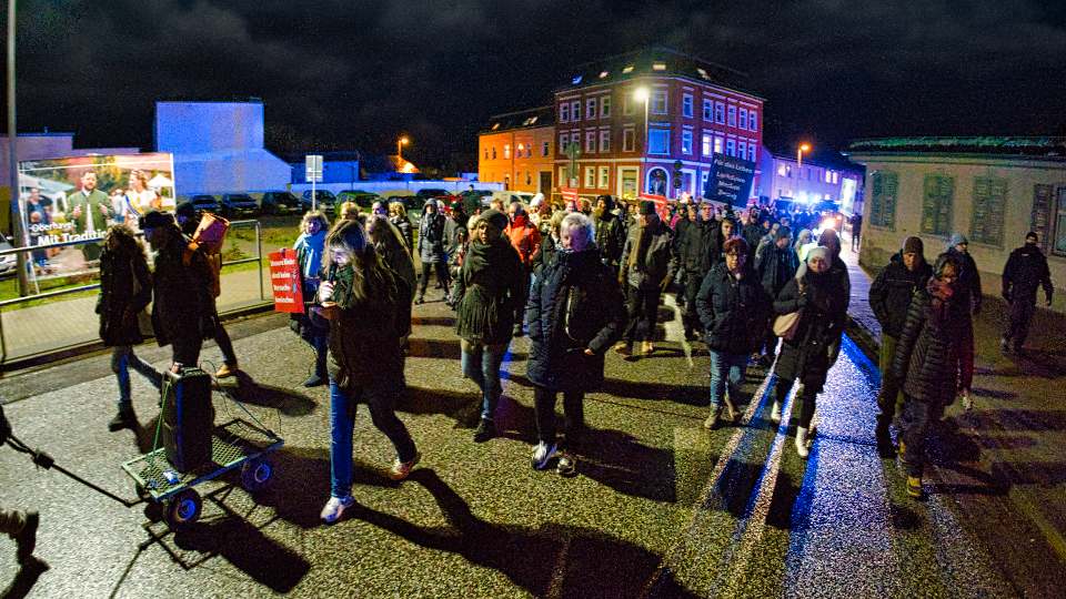 Demo in Zehdenick mit mindestens 150 Teilnehmern