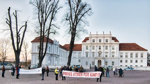 am 10.05.2021 Montagsdemo Spezial in Oranienburg